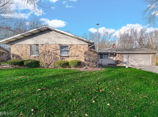 3806 W 106th Ln, Crown Point, IN 46307
