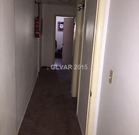 4th image of 932 Winchester St