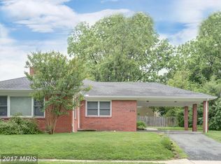 219 Calvert St, Chestertown, MD 21620