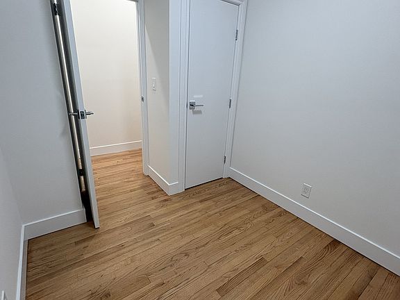 5th image of 240 E 21st St APT 3FW
