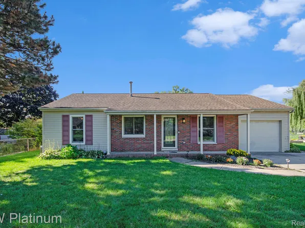 17536 Doris, Fraser, MI 48026