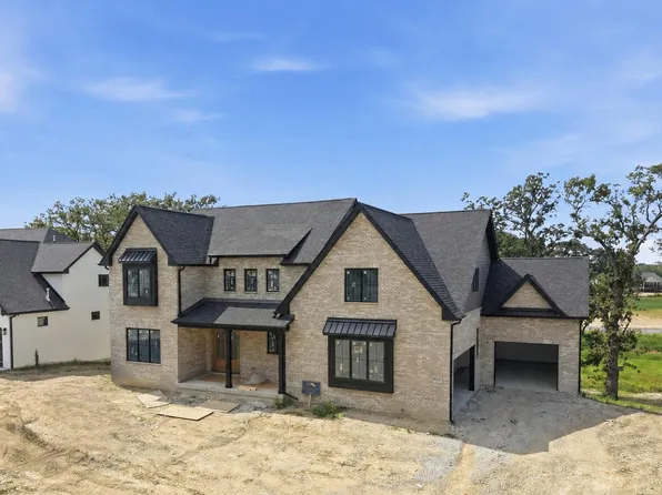 9660 Sweetspire Ave, Saint John, IN 46373