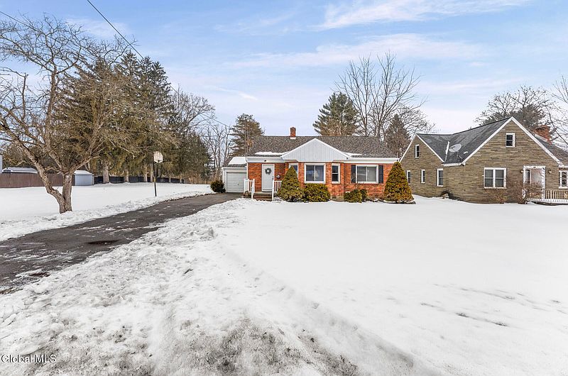 3rd image of 189 Sunnyside Road