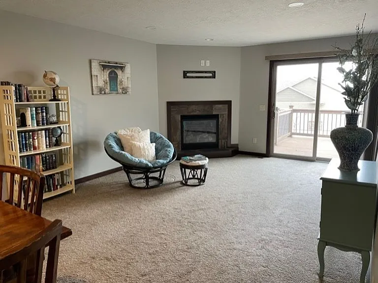 7566 S Grand Arbor Pl — Photo 4