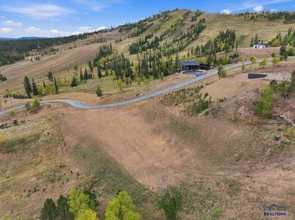 10 Deer Mountain Rd, Lead, SD 57754