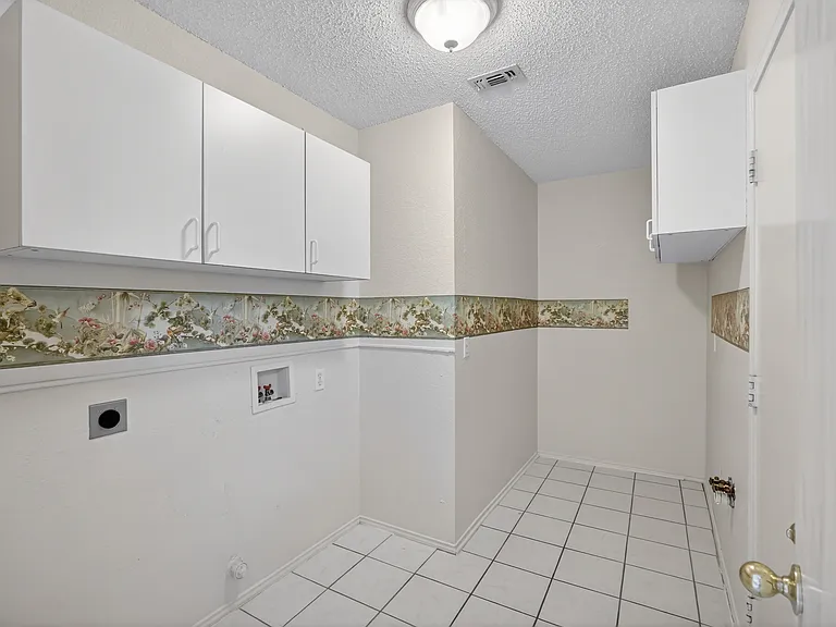 7016 Snowivy Ct — Photo 18