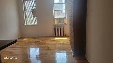 Rented by Chartwell Manhattan Realty