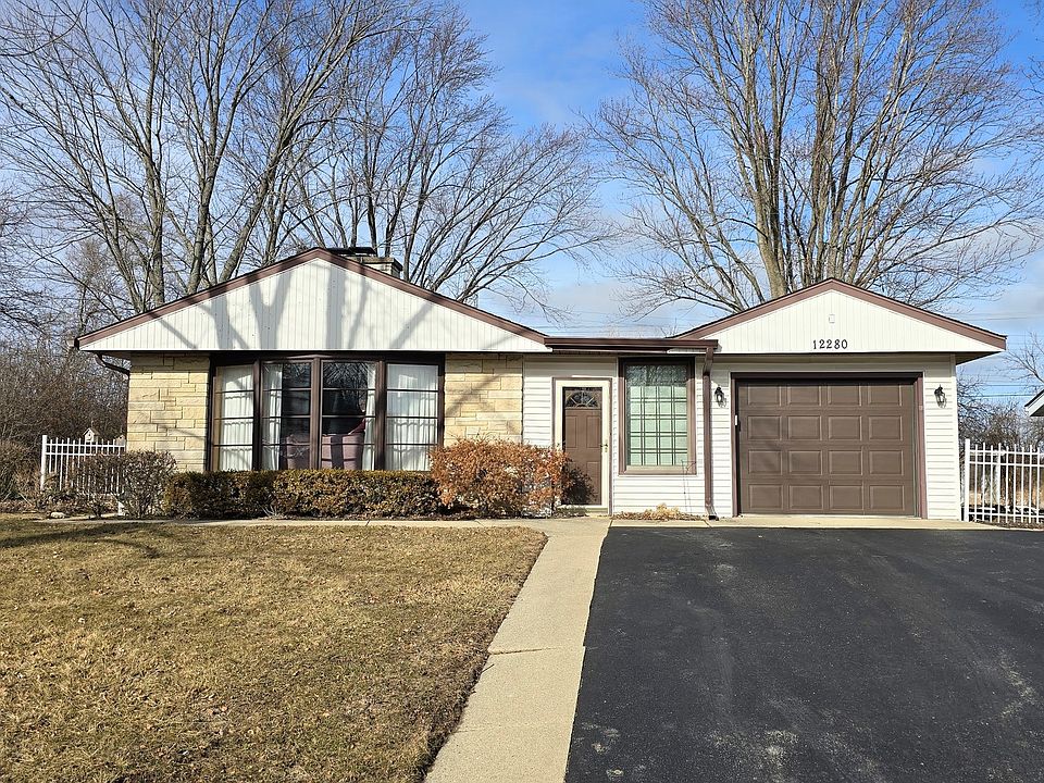 1st image of 12280 W Bonnie Brook Ln