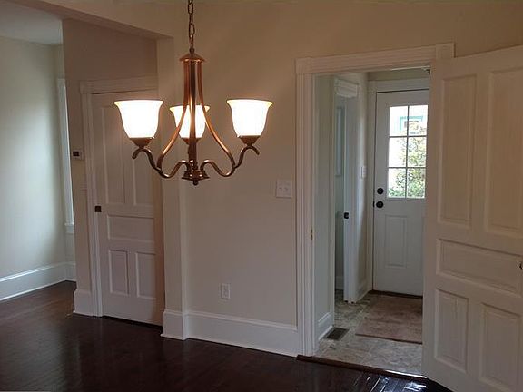 Powder Room/Laundry Room