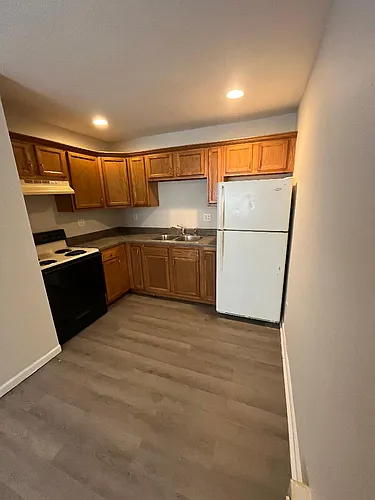 307 Decker St Photo 1