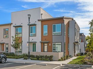 1047 Arrowood Trl, Vista, CA 92081