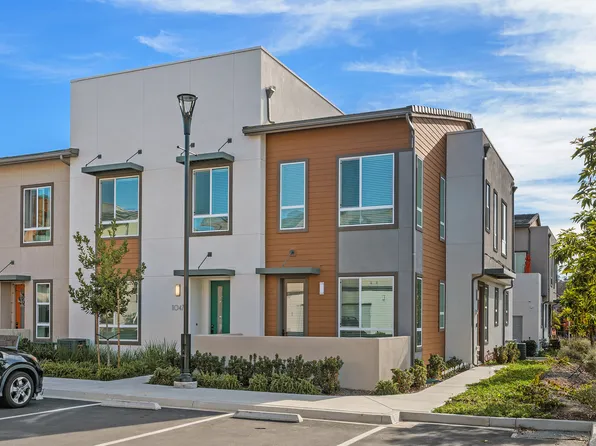 1047 Arrowood Trl, Vista, CA 92081