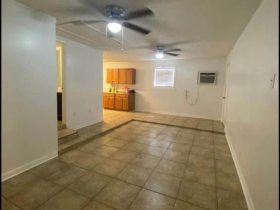 5th image of 1111 Ivy Ave
