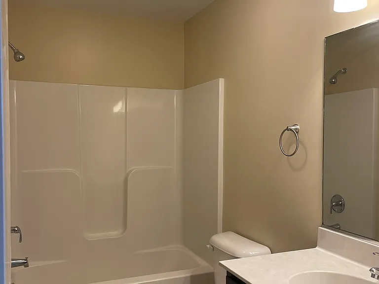 279 Rock Hill Rd — Photo 16