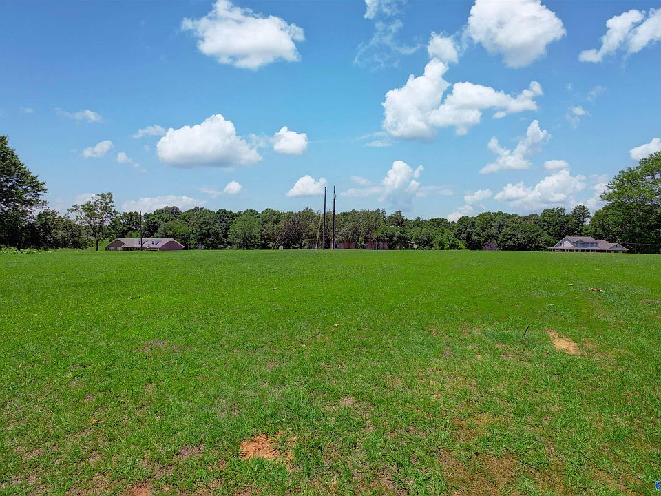 1st image of 340 County Road 379