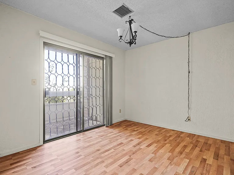 5856 Mira Serena Dr — Photo 15