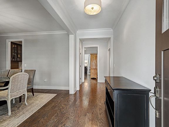 4th image of 330 Finnhorse Ln