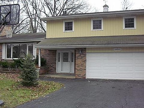 2nd image of 14561 W River Oaks Rd