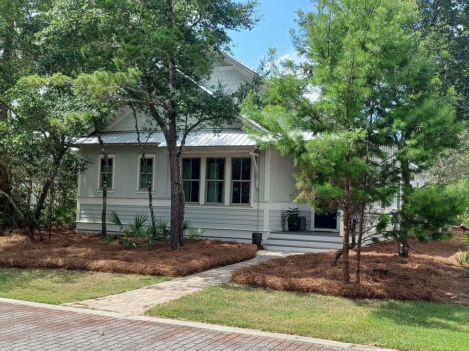 1st image of 117 Devlieg Ave