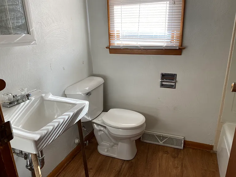 452 E Gompers Ave — Photo 6
