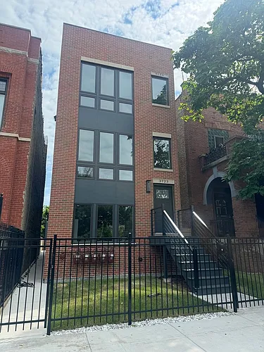 3723 S Lake Park Ave #0 Photo 1 3723 S Lake Park Ave #0 Photo 1
