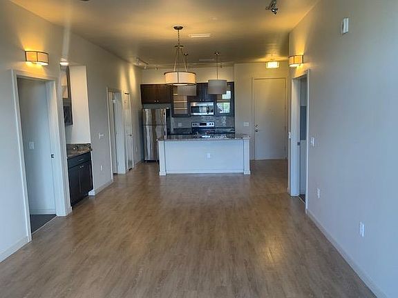 3rd image of 999 S Logan St APT 221