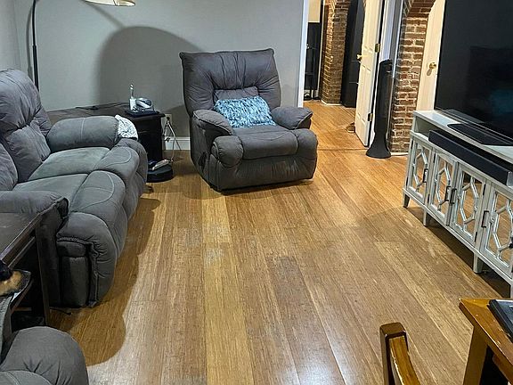 5th image of 1907 Sidney St APT C