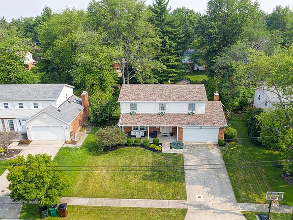 2nd image of 1854 Vanderbilt Dr
