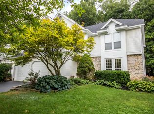 5235 Chaps Ct, Columbus, OH 43221