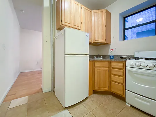 Rented by City Connections Realty | media 21