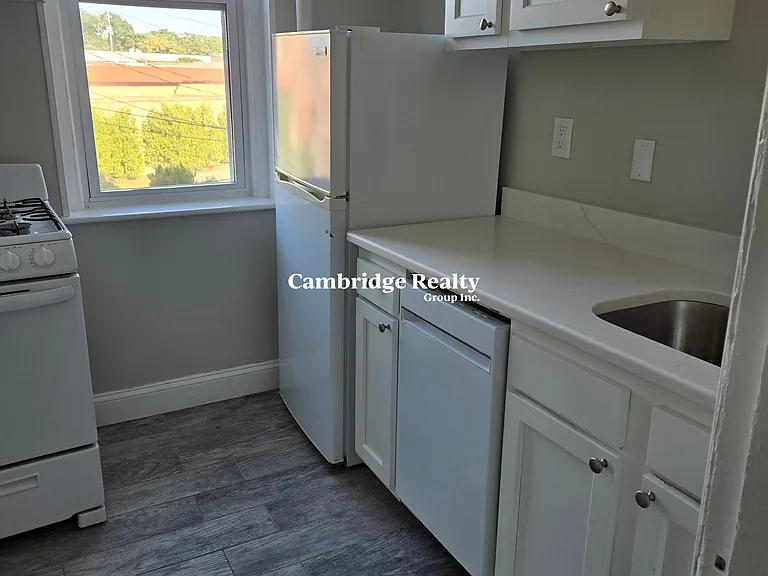 1197 Commonwealth Ave #11T — Photo 2