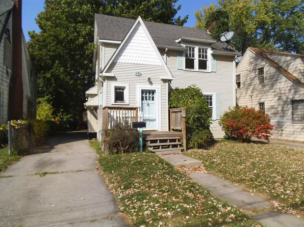 231 Lockwood St, Saginaw, MI 48602