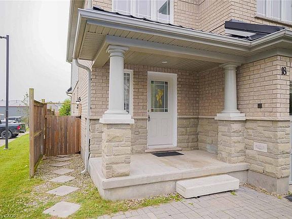 3rd image of 18 Heritage Dr