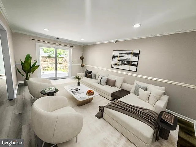 127 Pinecrest Ln — Photo 11