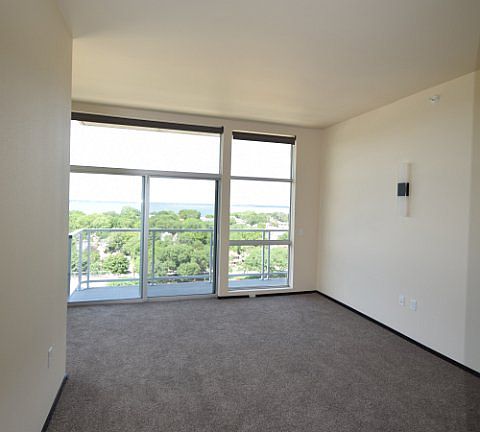 5th image of 822 E Washington Ave APT 1100
