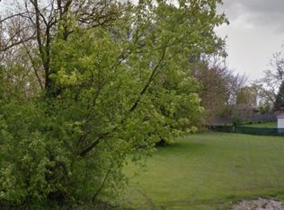 1227 Juneway Ter, Round Lake Beach, IL 60073