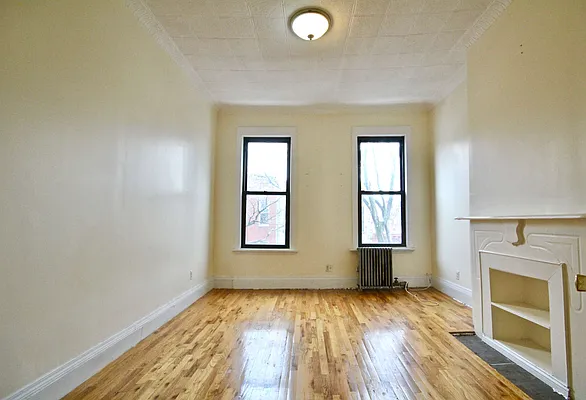 Rented by Rental Solutions Inc | media 24