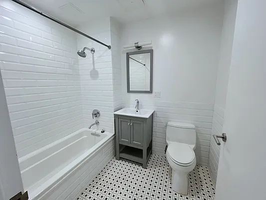 Rented by Owner | media 13