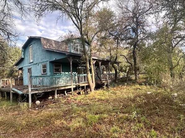 5626 Highland Ct, Granbury, TX 76048