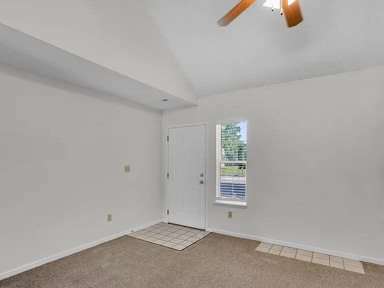 4401-4403 Cheryl Ct. — Photo 14