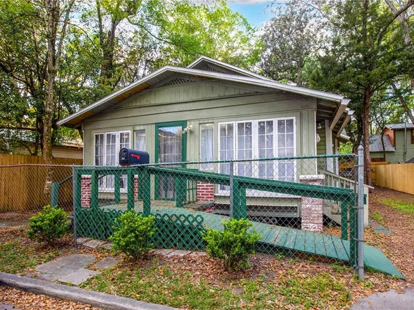 310 NW 8th St, Gainesville, FL 32601