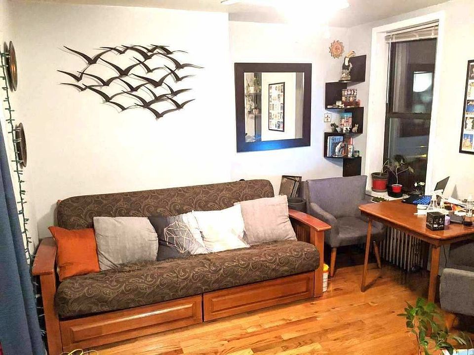 1st image of 588 6th Ave #4R