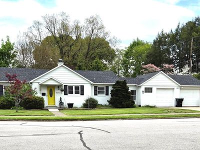 1004 E Woodside St, South Bend, IN, 46614