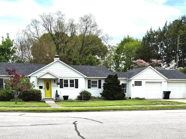1004 E Woodside St, South Bend, IN 46614