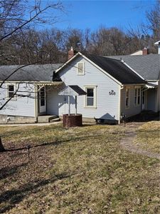 568 Lougeay Rd, Pittsburgh, PA, 15235