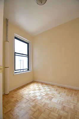 Rented by Bohemia Realty Group | media 10