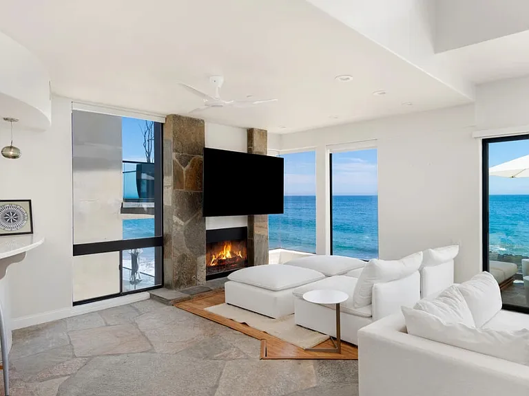25252 Malibu Rd #UPPER — Photo 10