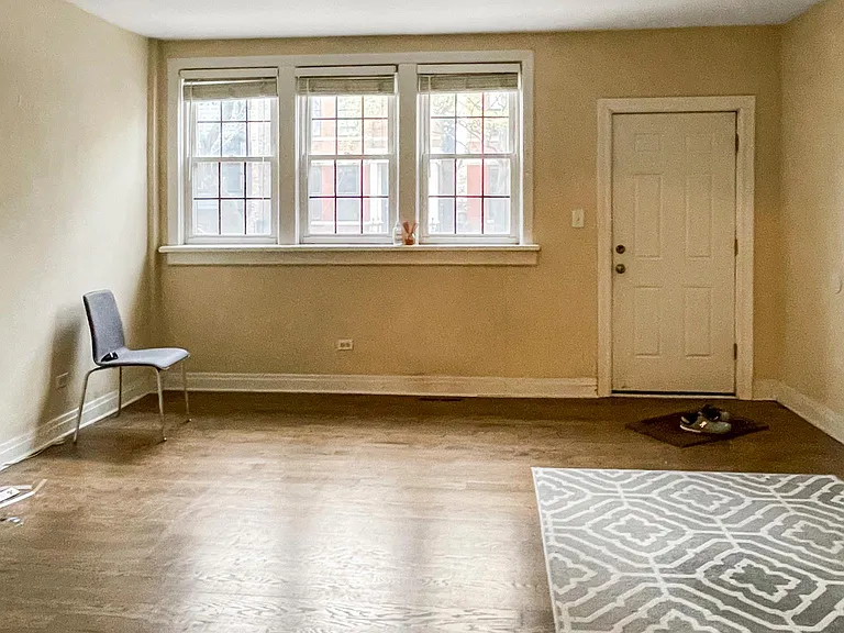 1871 N Sheffield Ave #1F — Photo 6