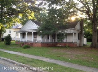 114 Lagrange St, Grantville, GA 30220