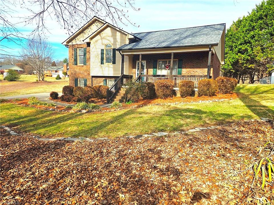 1st image of 275 Raven Oak Dr